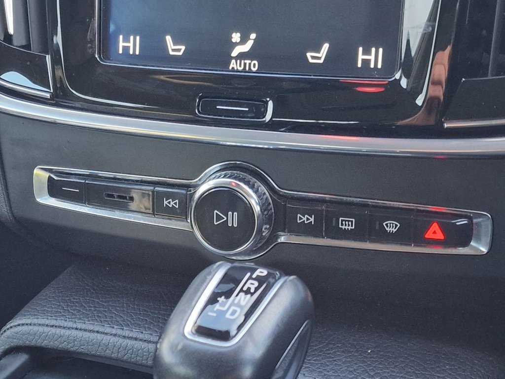 Used Volvo V90 2018 for sale - 76739965: Photo 37