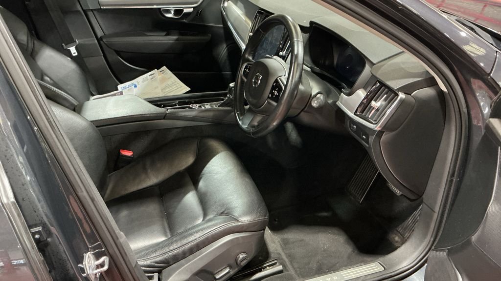 Used Volvo V90 2018 for sale - 76739965: Photo 7