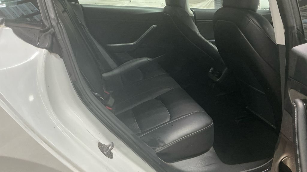 Used Tesla Model 3 2020 for sale - 77498755: Photo 21