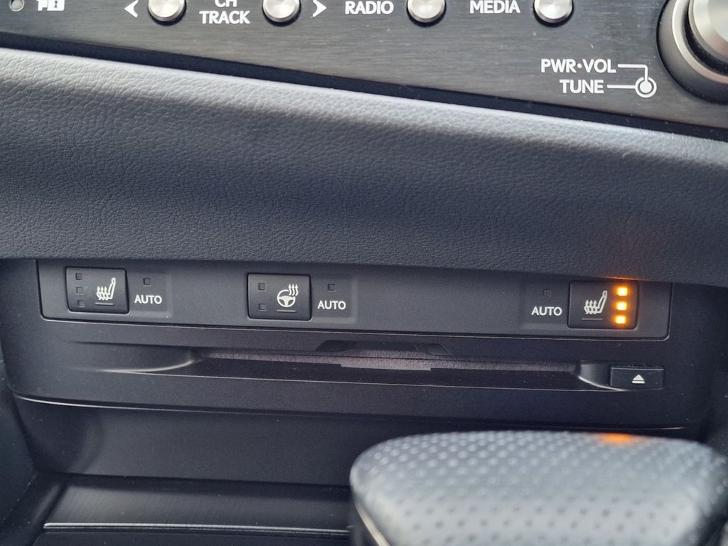 Used Lexus ES 2022 for sale - 77072371: Photo 45