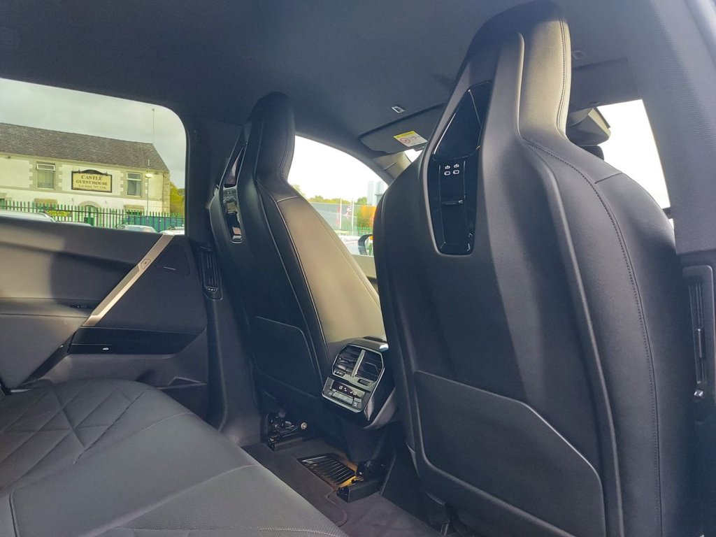 Used BMW iX 2022 for sale - 76744381: Photo 35