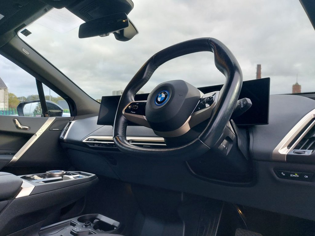 Used BMW iX 2022 for sale - 76744381: Photo 38