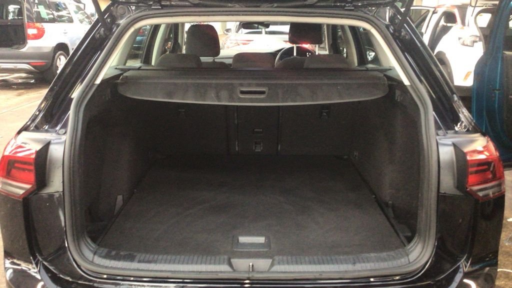 Used Volkswagen Golf 2022 for sale - 76962454: Photo 14