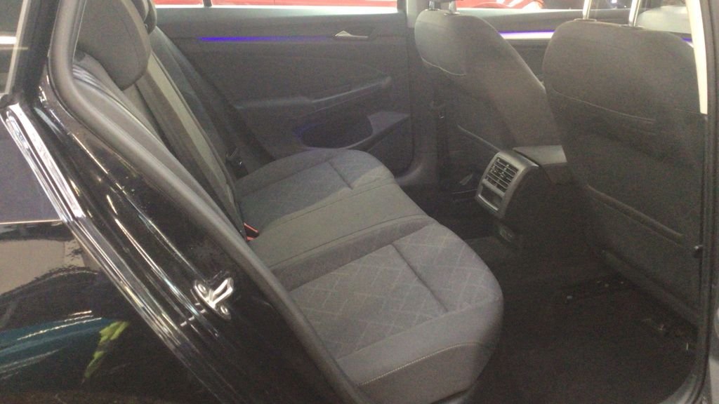 Used Volkswagen Golf 2022 for sale - 76962454: Photo 17