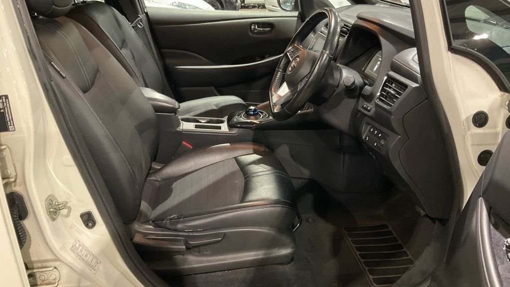 Used Nissan Leaf 2020 for sale - 77139895: Photo 15