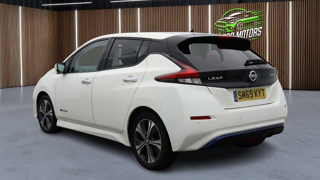 Used Nissan Leaf 2020 for sale - 77139895: Photo 5