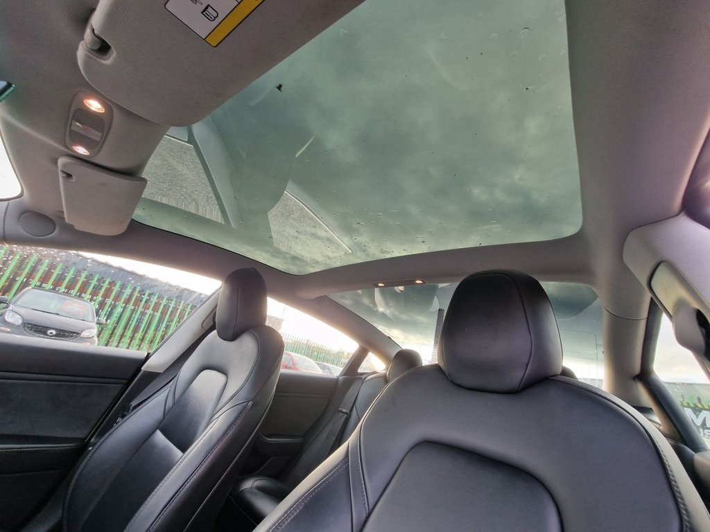 Used Tesla Model 3 2019 for sale - 77313242: Photo 44