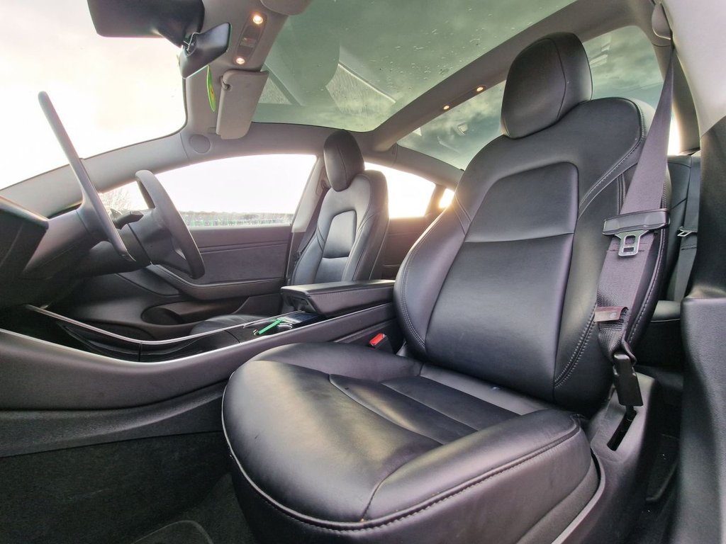 Used Tesla Model 3 2019 for sale - 77313242: Photo 46