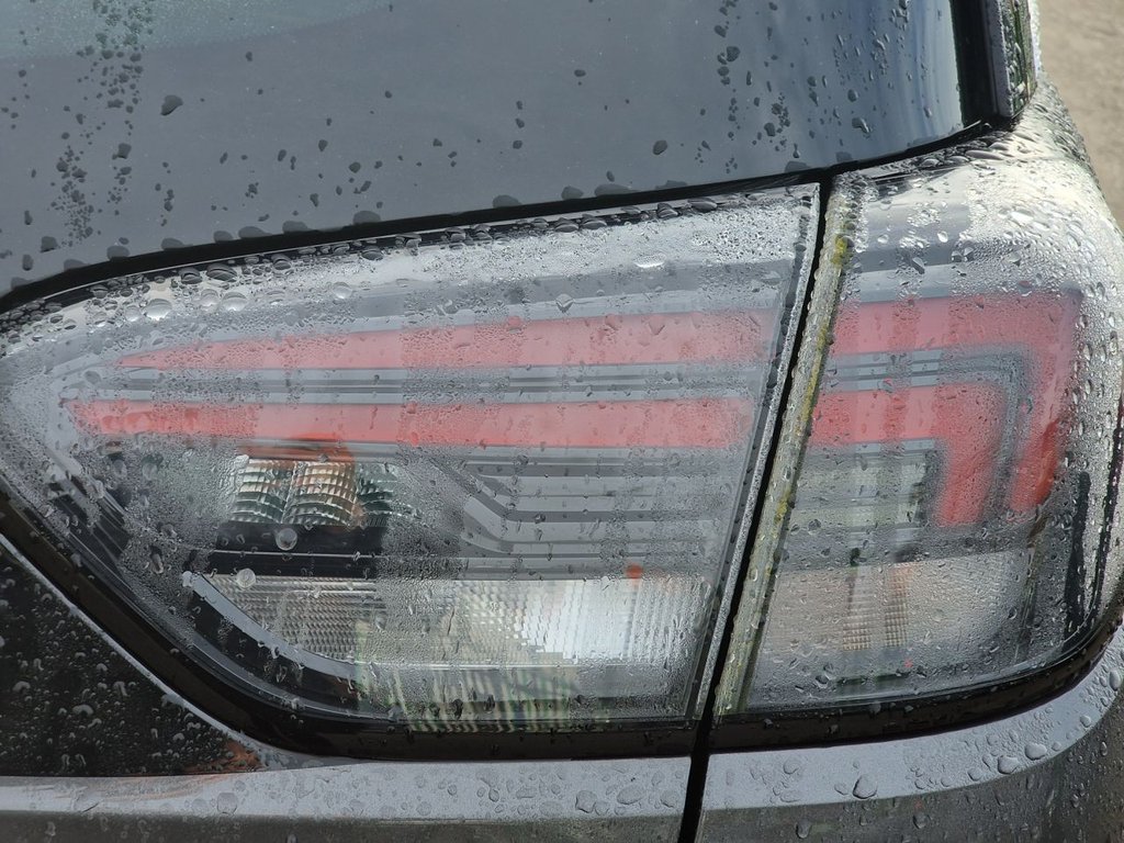 Used Vauxhall Crossland 2022 for sale - 77327651: Photo 23