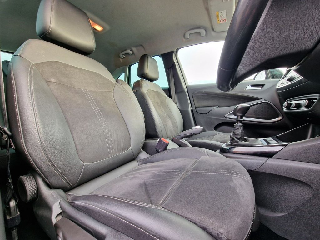 Used Vauxhall Crossland 2022 for sale - 77327651: Photo 42