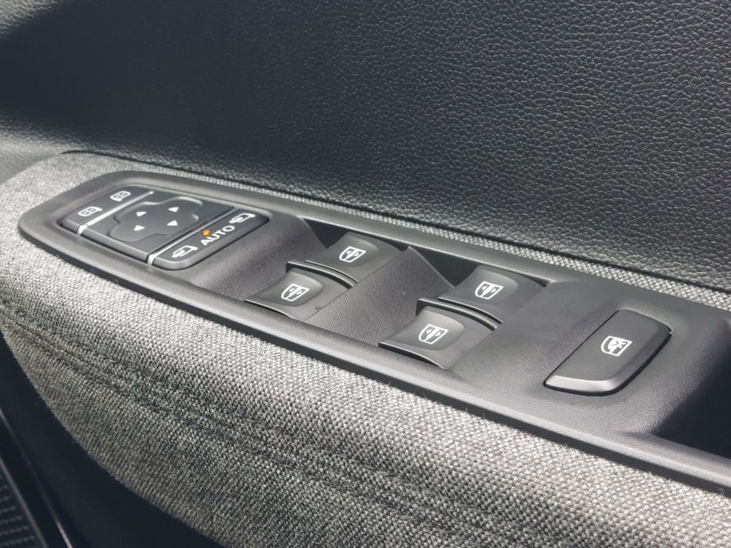 Used Renault Zoe 2020 for sale - 77328003: Photo 38