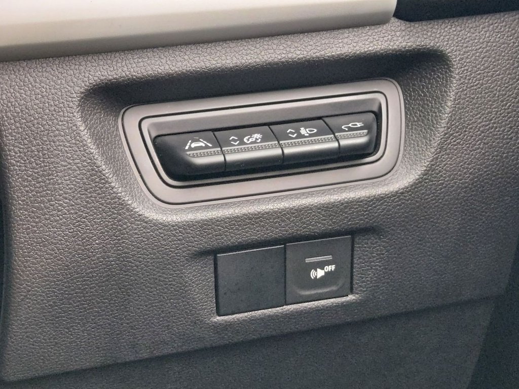 Used Renault Zoe 2020 for sale - 77328003: Photo 39