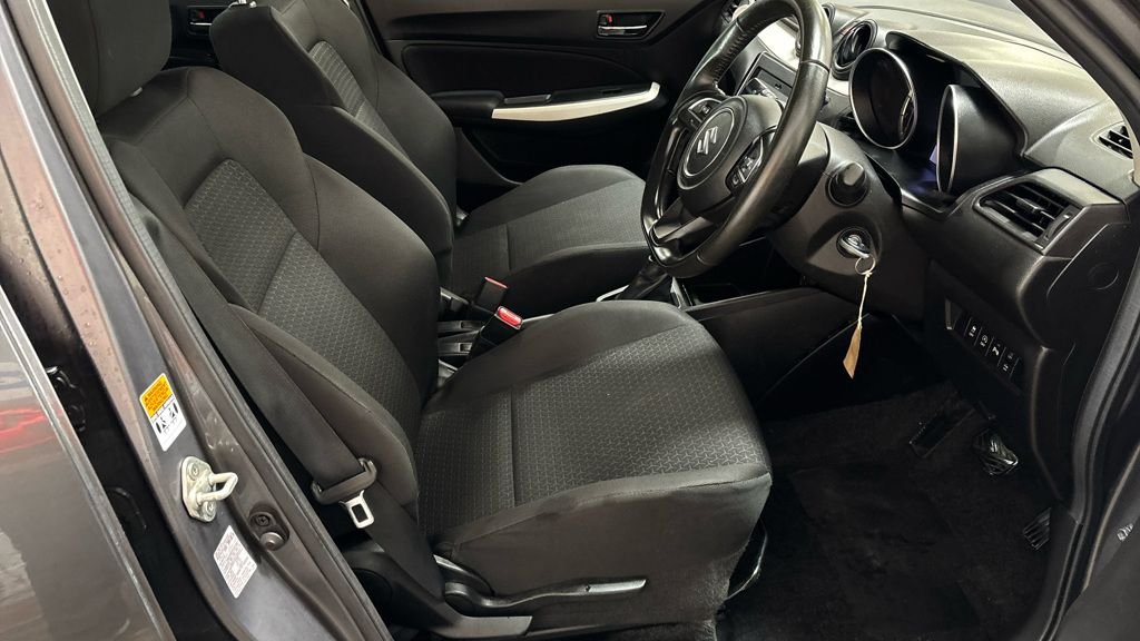 Used Suzuki Swift 2023 for sale - 77507386: Photo 14