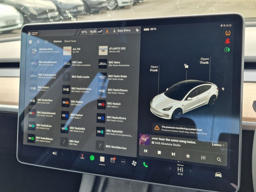 Used Tesla Model 3 2021 for sale - 76744394: Photo 29