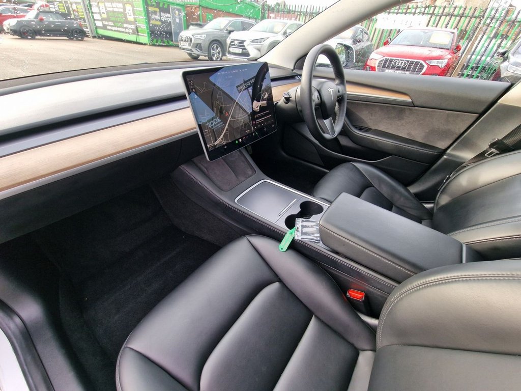 Used Tesla Model 3 2021 for sale - 76744394: Photo 44