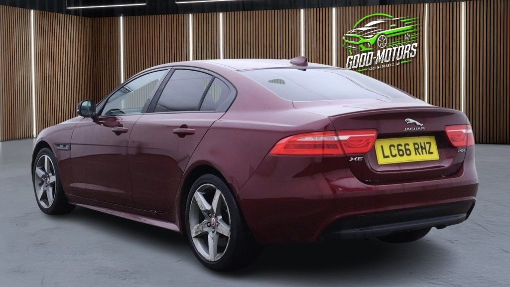 Used Jaguar XE 2017 for sale - 76973482: Photo 5