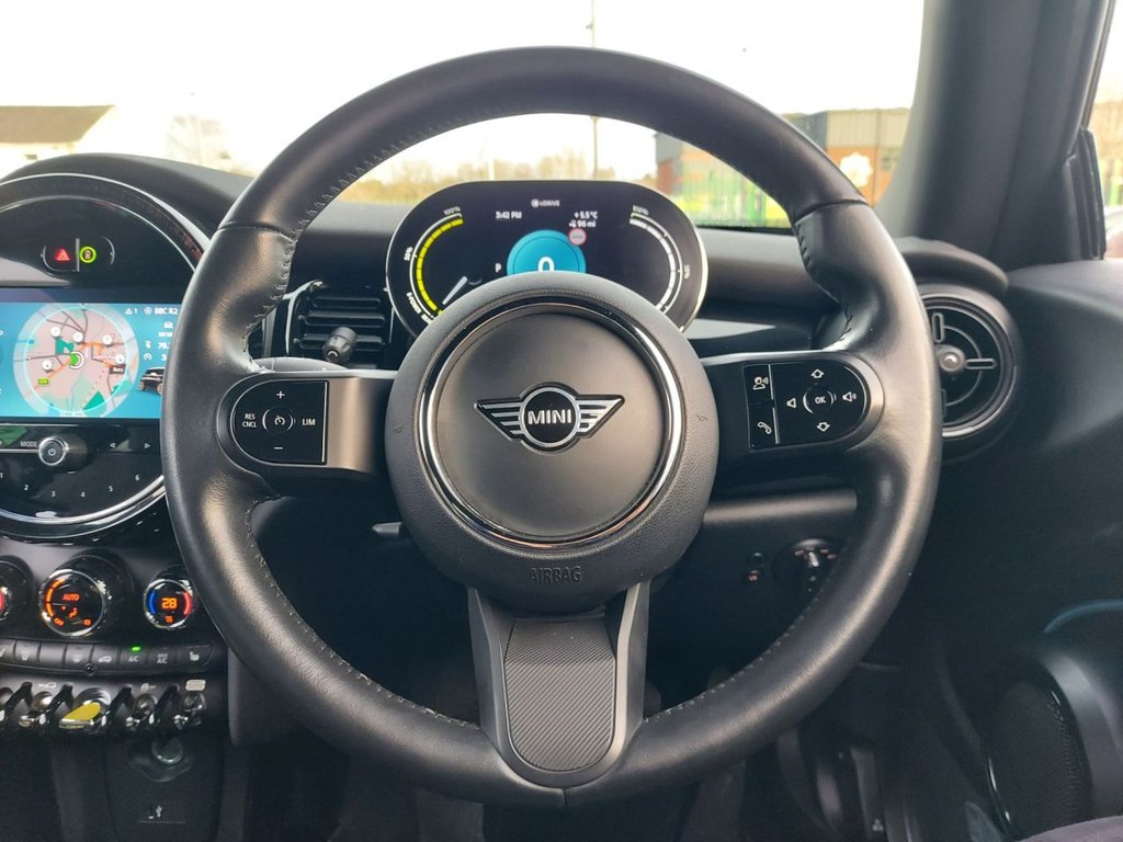Used MINI Electric Hatch 2021 for sale - 77250358: Photo 39
