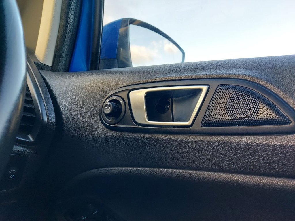 Used Ford Ecosport 2015 for sale - 77133764: Photo 33
