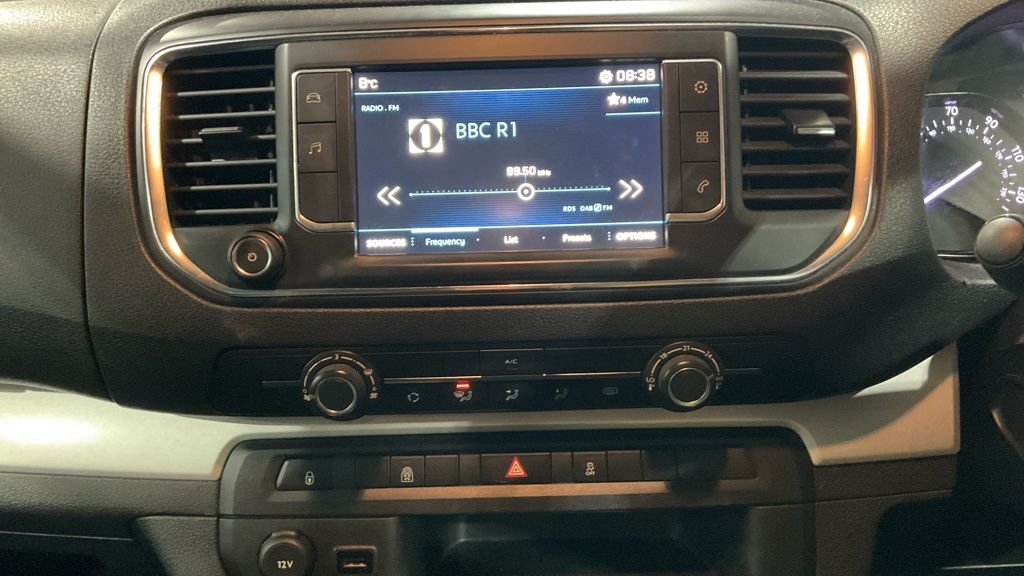 Used Peugeot Traveller 2019 for sale - 77302542: Photo 10