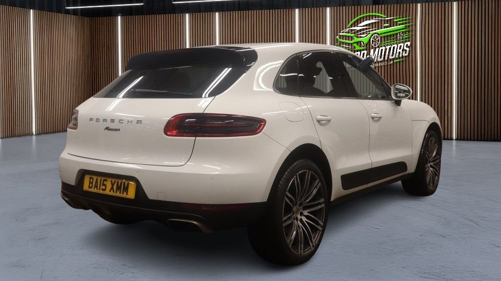 Used Porsche Macan 2025 for sale - 77319571: Photo 11