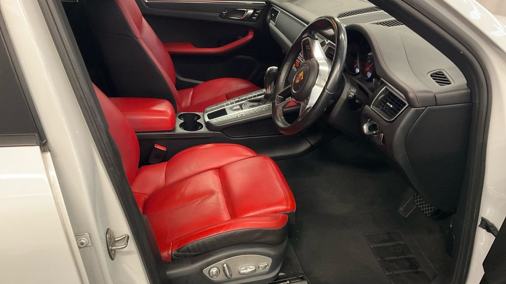 Used Porsche Macan 2025 for sale - 77319571: Photo 17