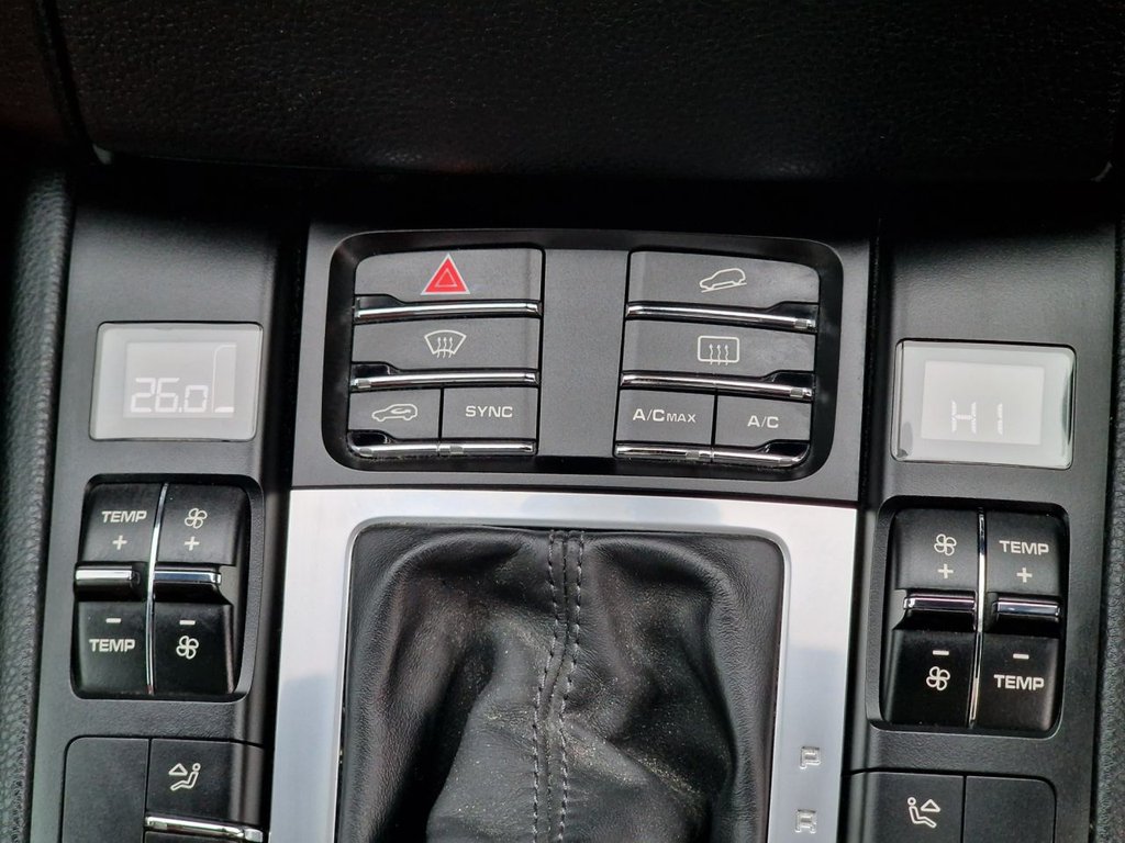 Used Porsche Macan 2015 for sale - 77319571: Photo 42