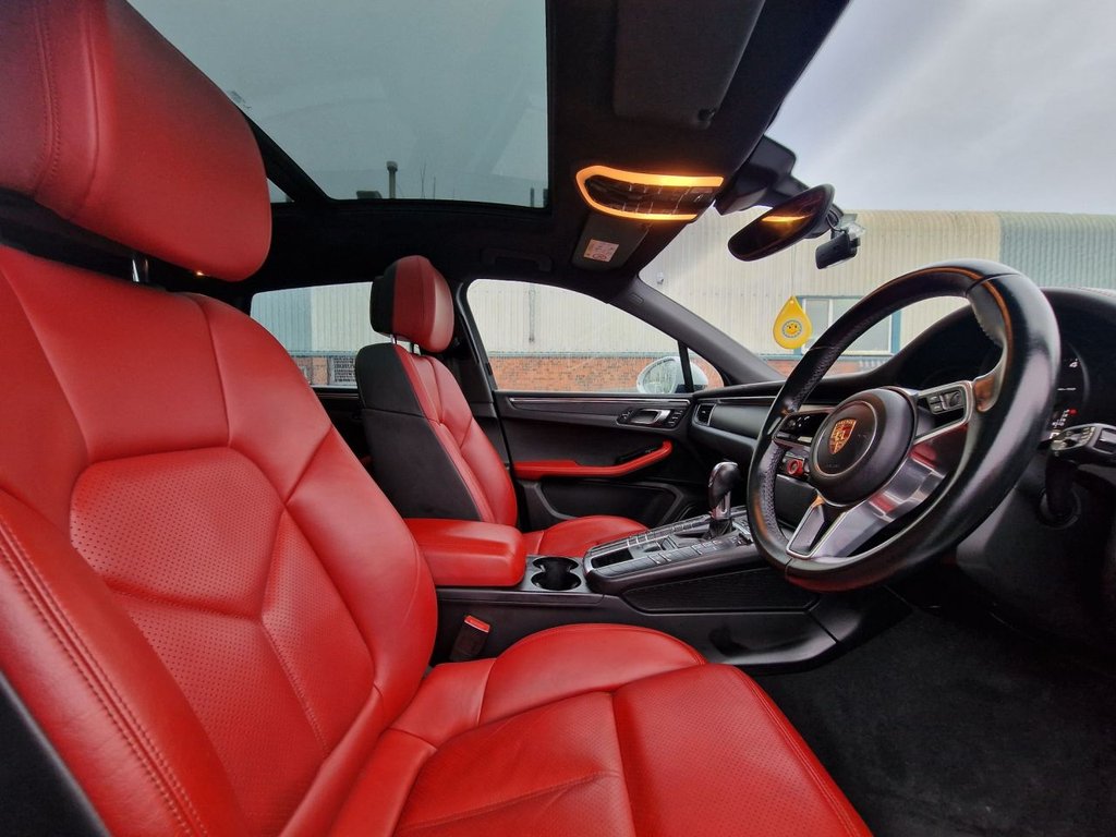 Used Porsche Macan 2015 for sale - 77319571: Photo 46