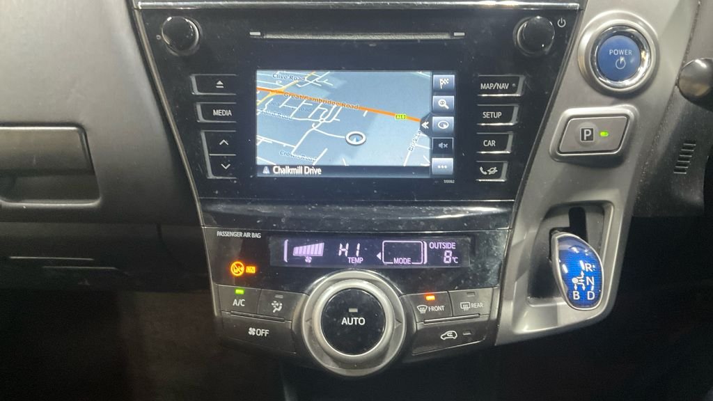 Used Toyota Prius+ 2018 for sale - 76950534: Photo 15