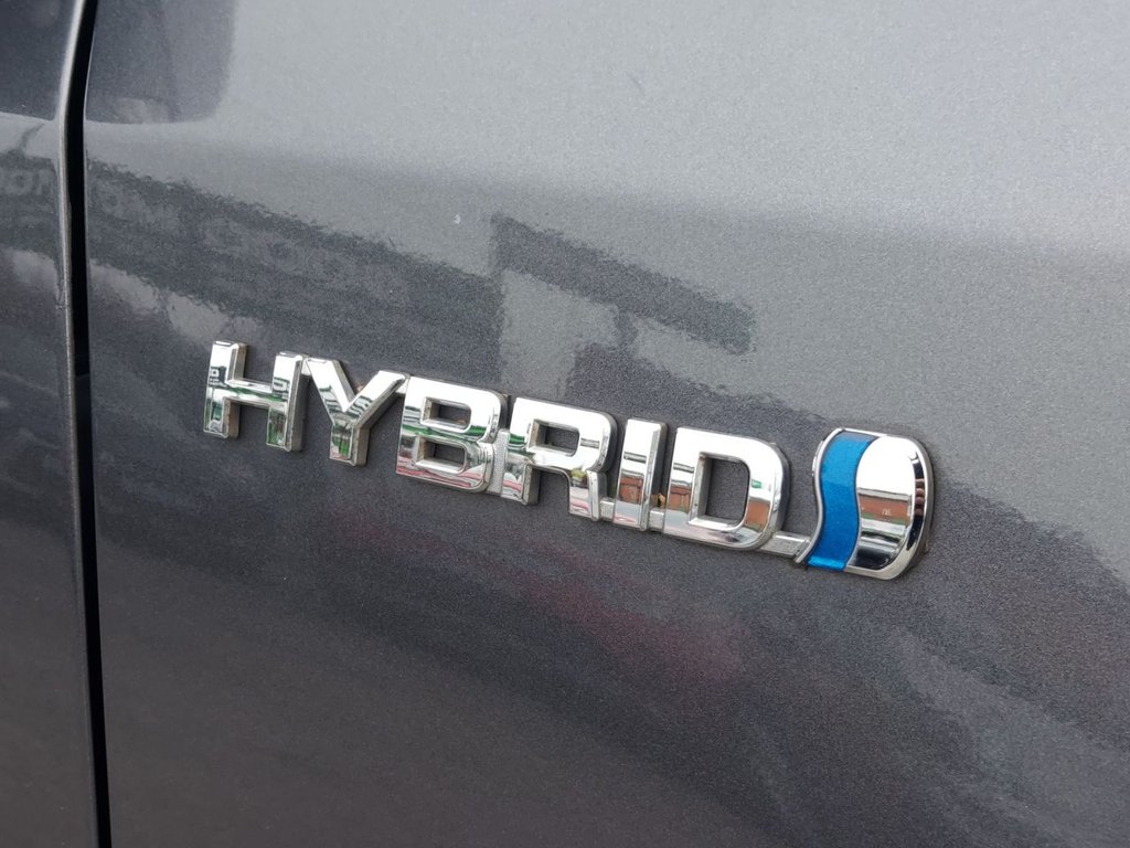 Used Toyota Prius+ 2018 for sale - 76950534: Photo 23