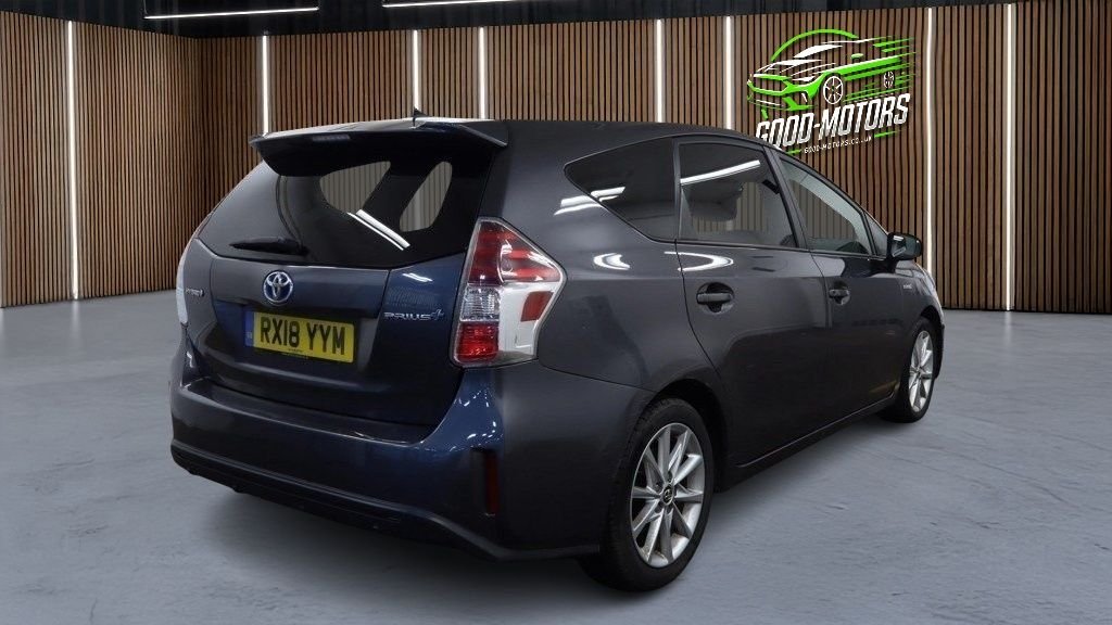 Used Toyota Prius+ 2018 for sale - 76950534: Photo 7