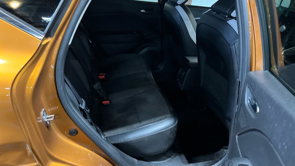 Used Renault Captur 2021 for sale - 76934496: Photo 7