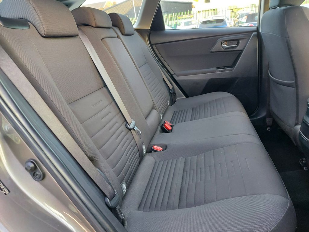 Used Toyota Auris 2017 for sale - 77805913: Photo 27