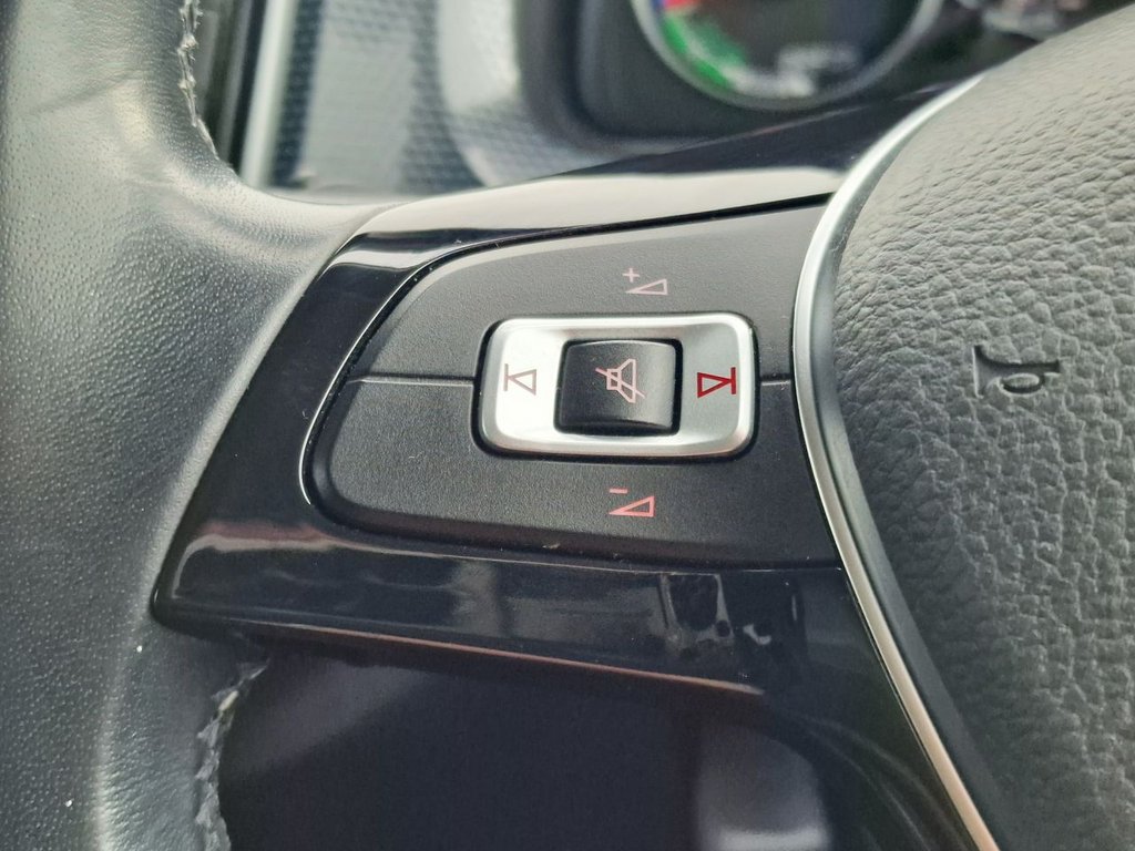 Used Volkswagen up! 2021 for sale - 77897548: Photo 24