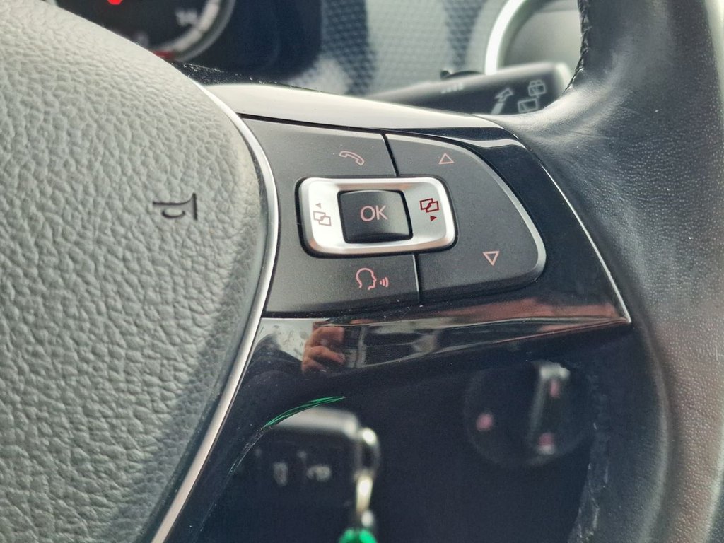 Used Volkswagen up! 2021 for sale - 77897548: Photo 25