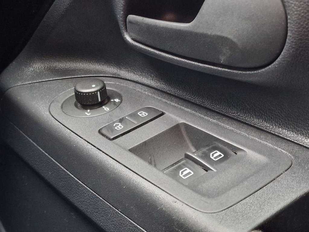 Used Volkswagen up! 2021 for sale - 77897548: Photo 39