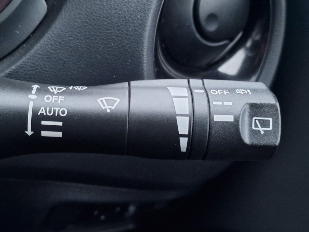 Used Nissan Juke 2015 for sale - 76744428: Photo 28