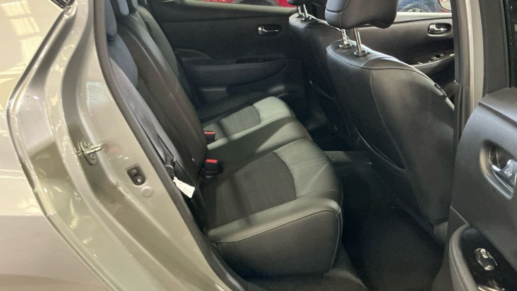 Used Nissan Leaf 2021 for sale - 77905153: Photo 18