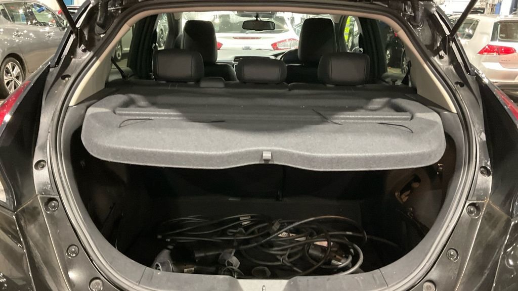 Used Nissan Leaf 2020 for sale - 77341864: Photo 3