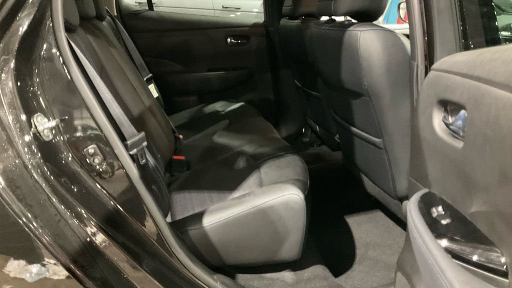 Used Nissan Leaf 2020 for sale - 77341864: Photo 5