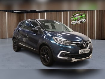 Used Renault Captur 2019 for sale - 76744404: Photo