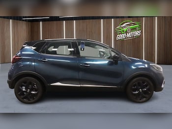 Used Renault Captur 2019 for sale - 76744404: Photo