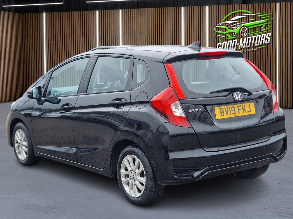 Used Honda Jazz 2019 for sale - 78069095: Photo 17