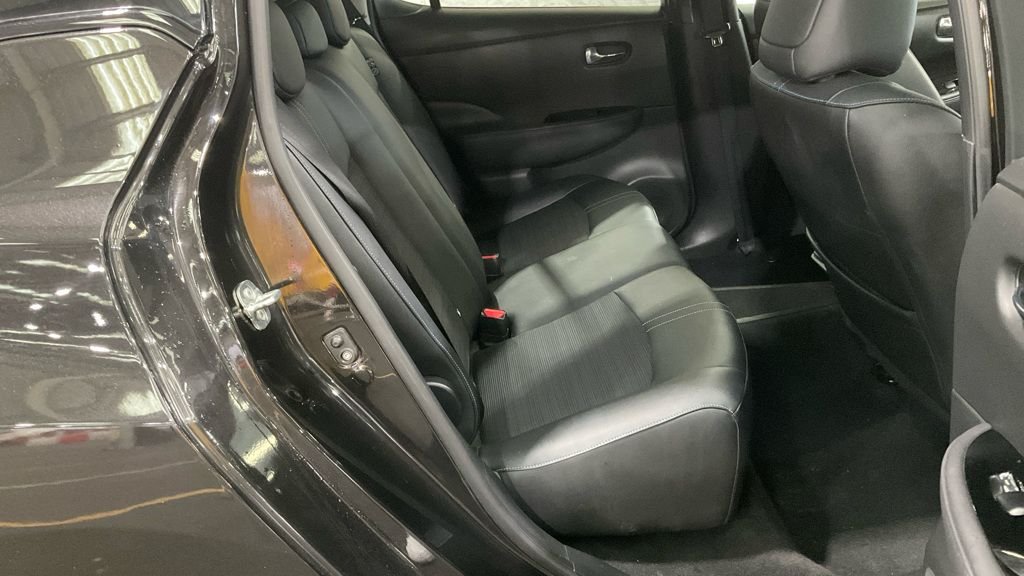 Used Nissan Leaf 2022 for sale - 76973826: Photo 15