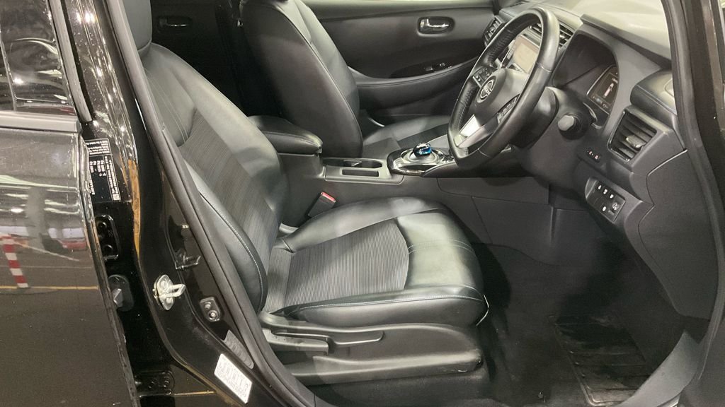 Used Nissan Leaf 2022 for sale - 76973826: Photo 17