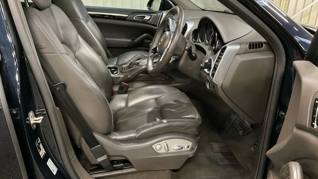 Used Porsche Cayenne 2014 for sale - 77571946: Photo 15