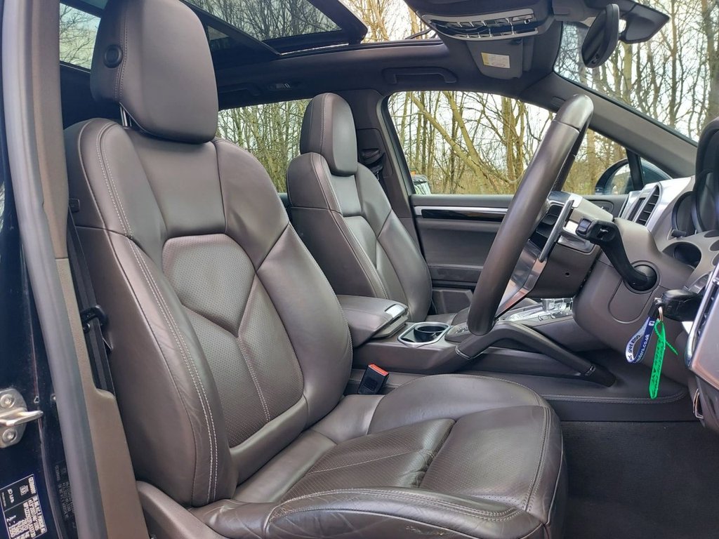 Used Porsche Cayenne 2014 for sale - 77571946: Photo 30