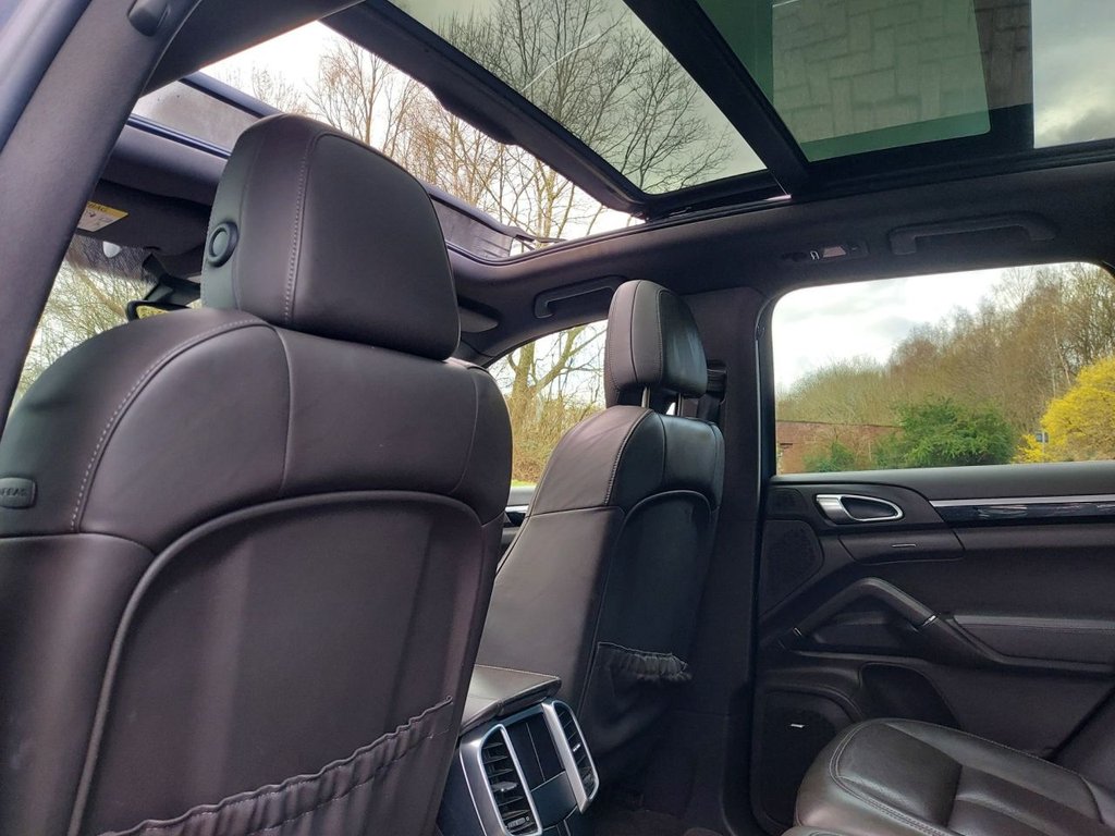 Used Porsche Cayenne 2014 for sale - 77571946: Photo 37