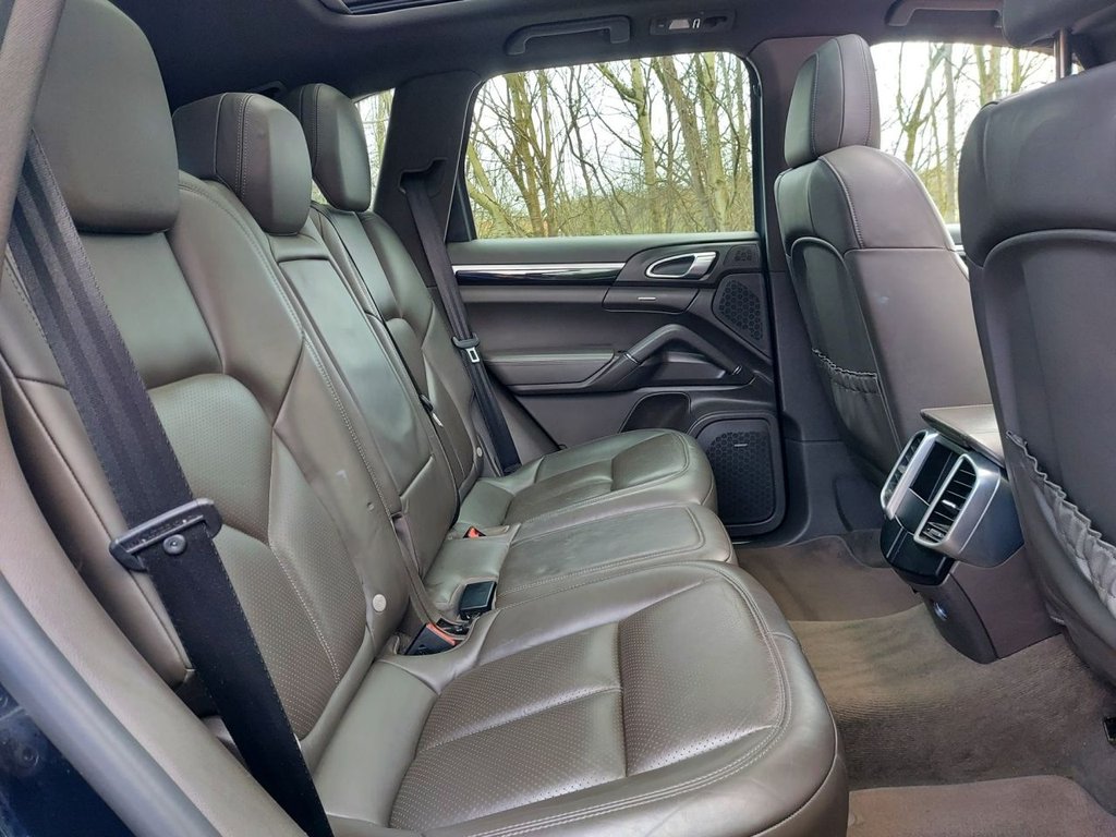 Used Porsche Cayenne 2014 for sale - 77571946: Photo 39
