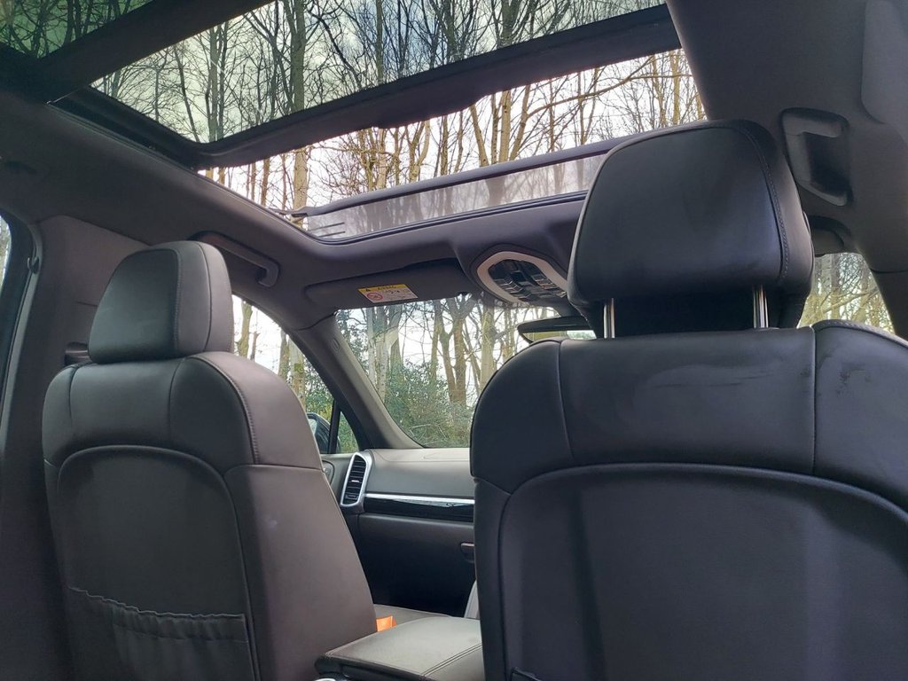 Used Porsche Cayenne 2014 for sale - 77571946: Photo 40