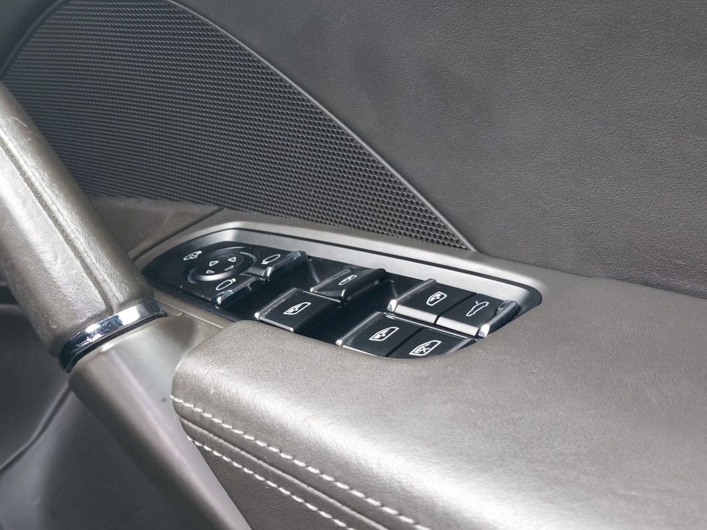 Used Porsche Cayenne 2014 for sale - 77571946: Photo 45